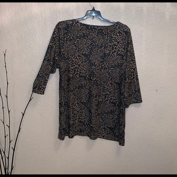 Land’s End Women’s Top size 22-24 - Picture 3 of 4